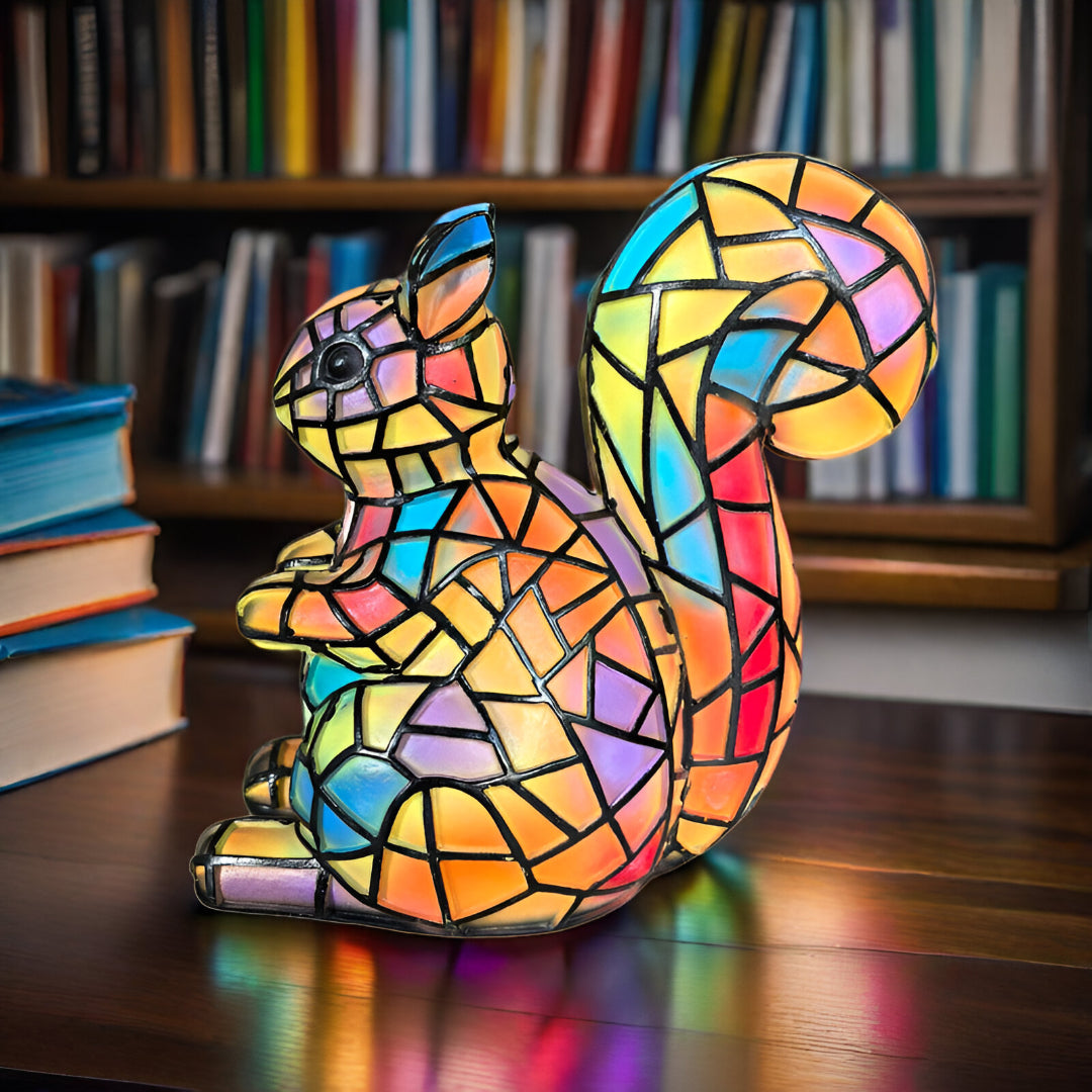 Squirrel Alvin – Enchanting LED Lamp